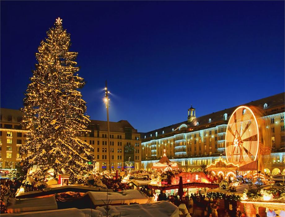 ADVENT IN DRESDEN