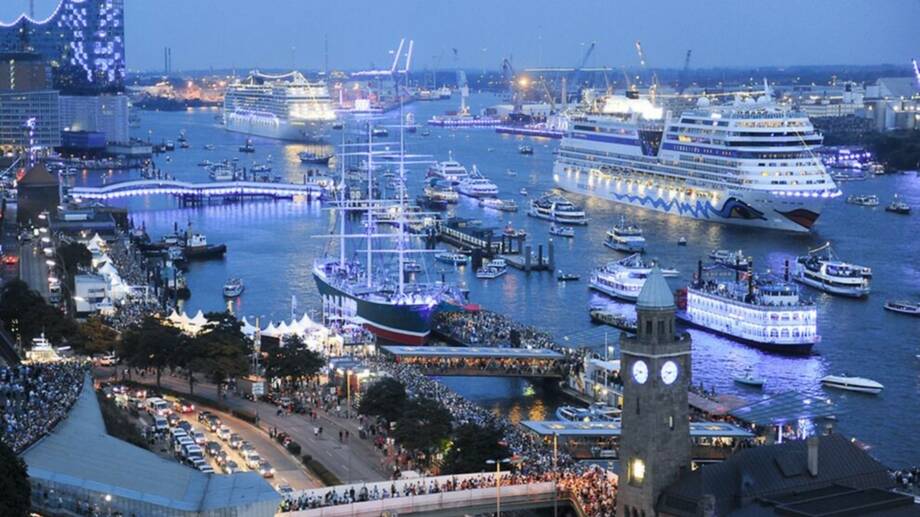  HAFENGEBURTSTAG IN HAMBURG