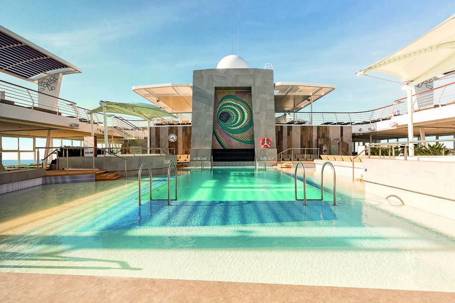 Tui Cruises Mein Schiff 6 Asien Mit Singapur Kurier Club